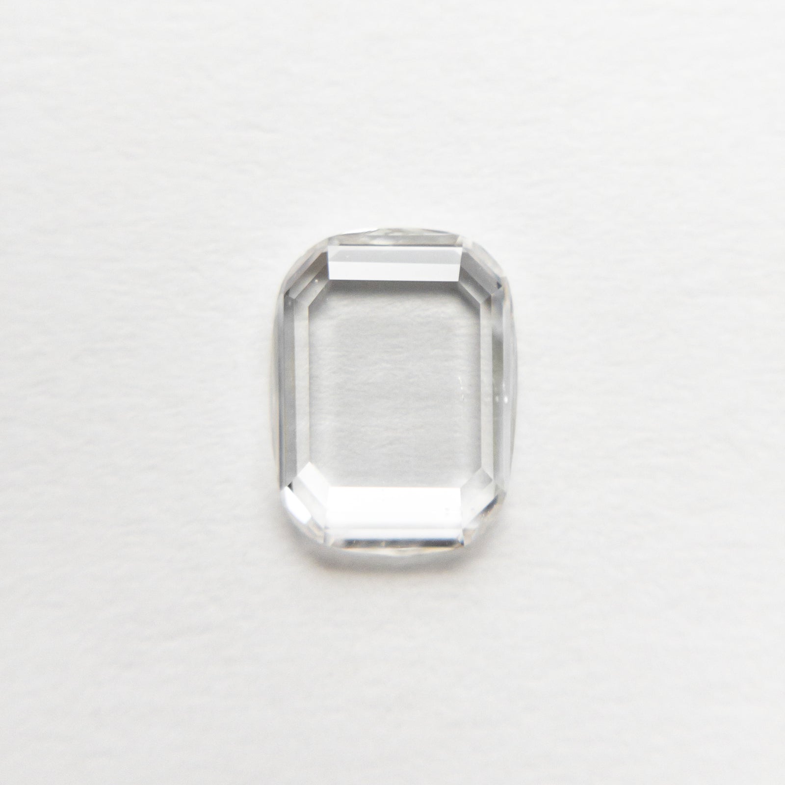 0.92ct 7.60x5.79x1.65mm SI2 E Cushion Portrait Cut 20027-10
