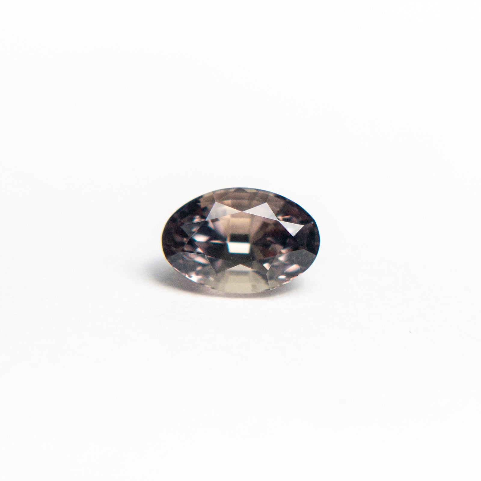 0.73ct 5.96x4.00x3.90mm Oval Brilliant Sapphire 20046-01