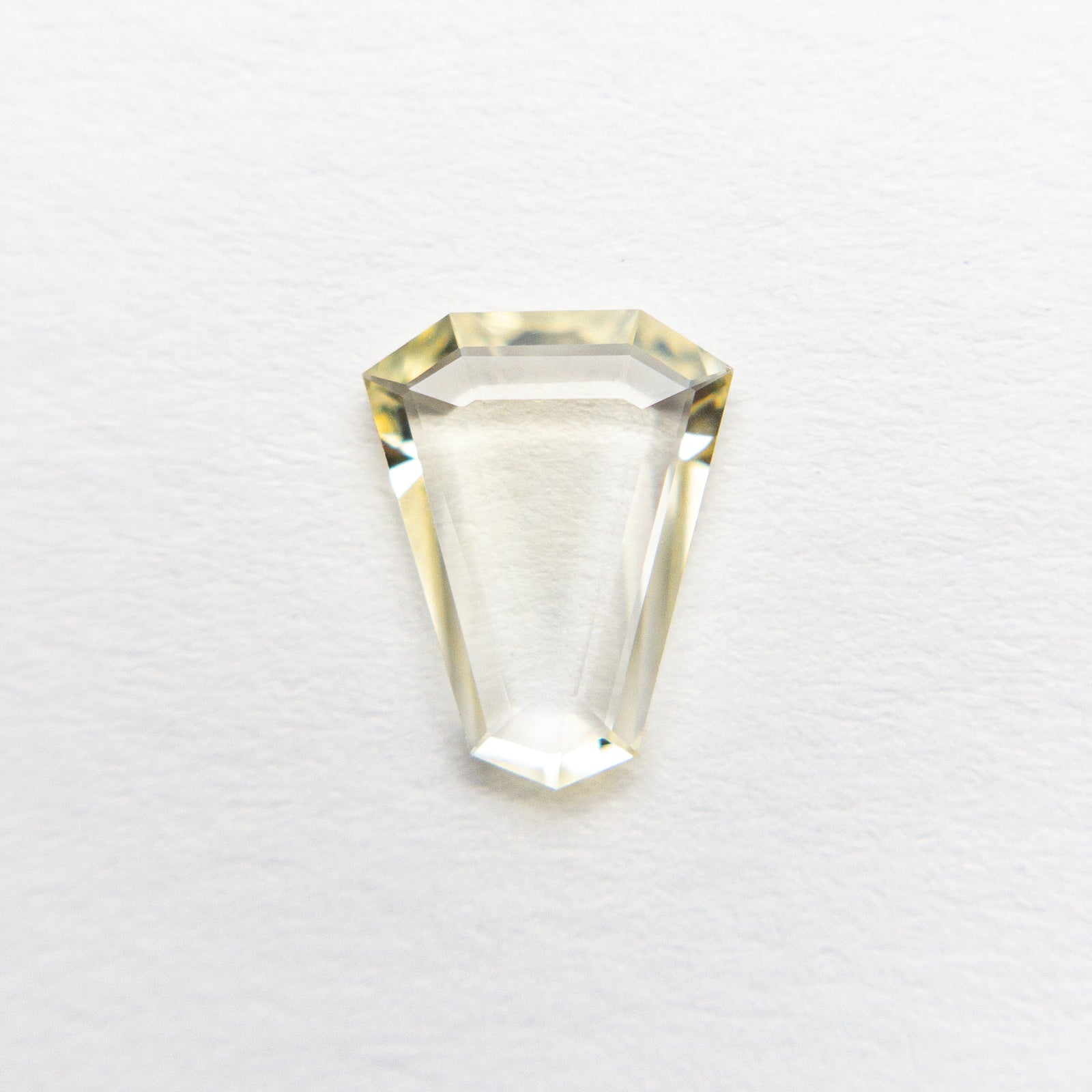 0.59ct 7.80x6.06x1.32mm Shield Portrait Cut Sapphire 20155-01