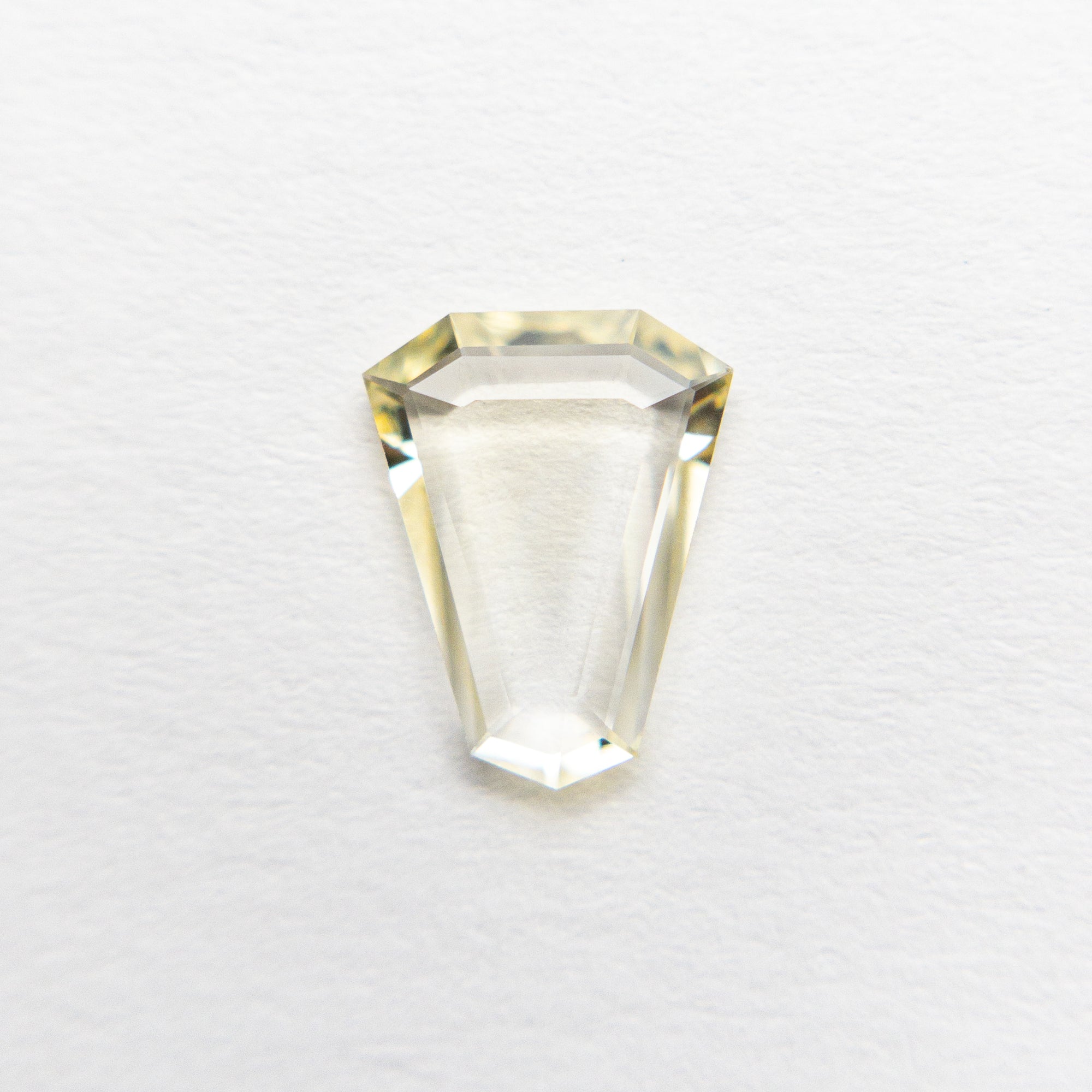 0.59ct 7.80x6.06x1.32mm Shield Portrait Cut Sapphire 20155-01