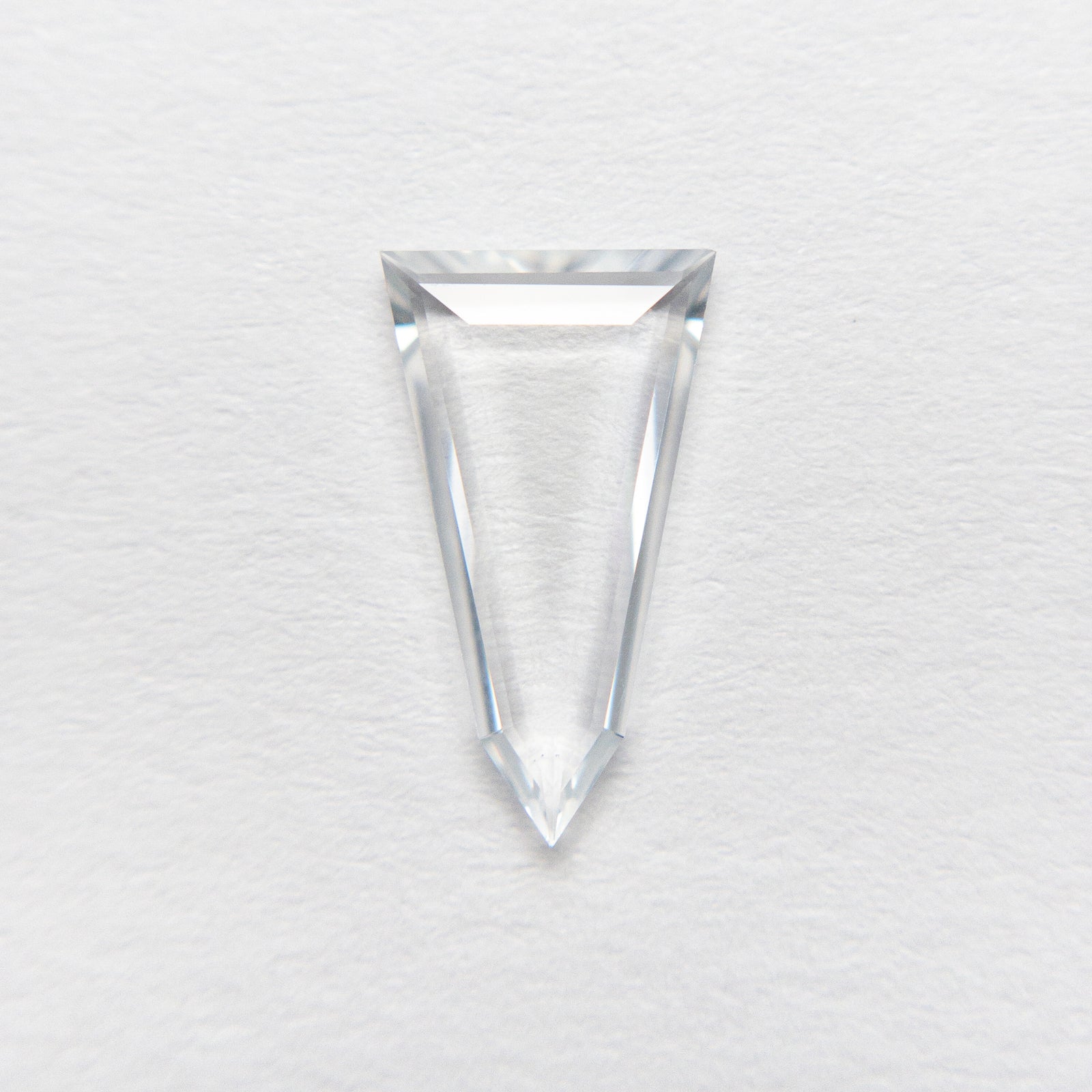 0.57ct 9.84x5.56x1.15mm Shield Portrait Cut Sapphire 20166-01