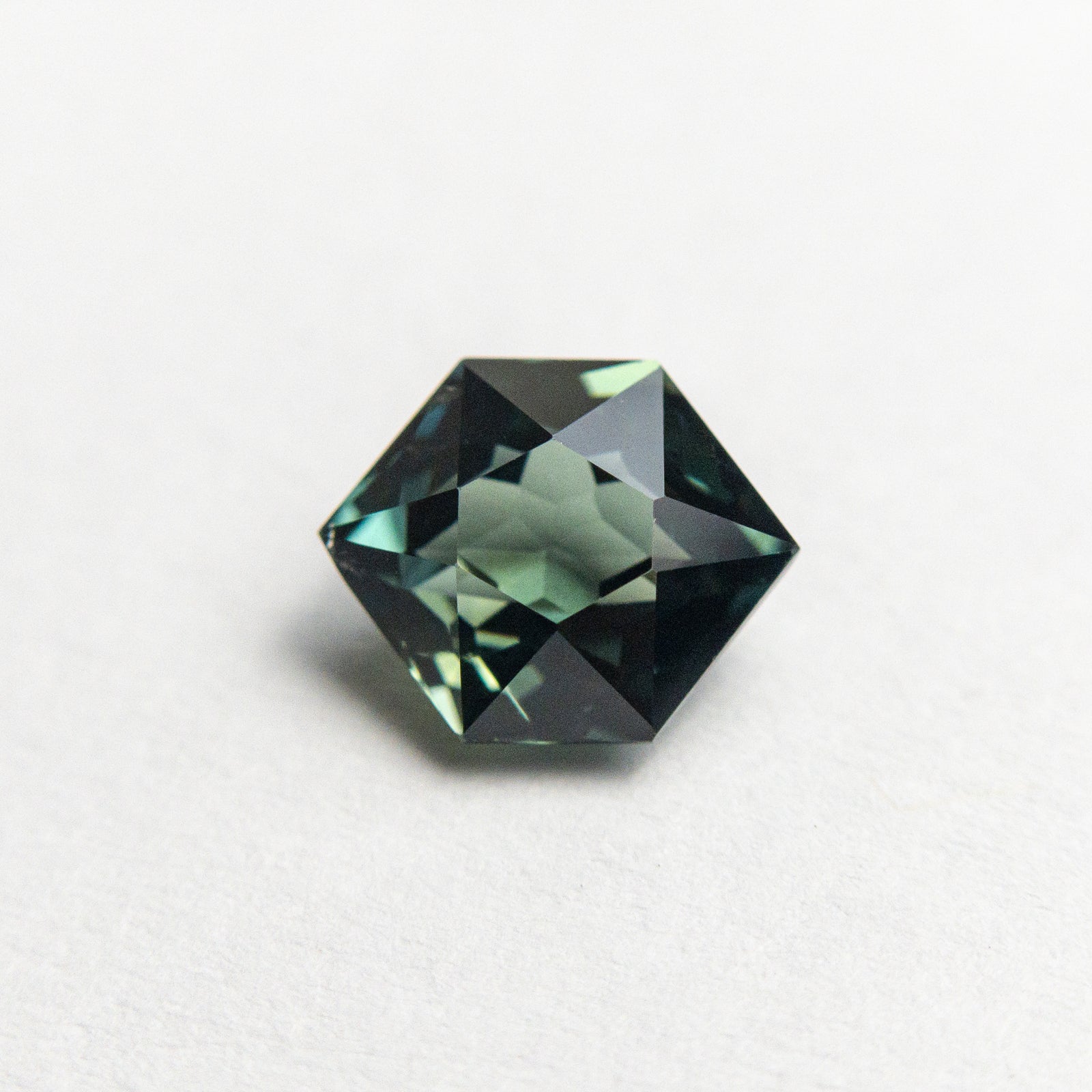 1.11ct 7.10x5.73x3.61mm Hexagon Brilliant Sapphire 20681-01