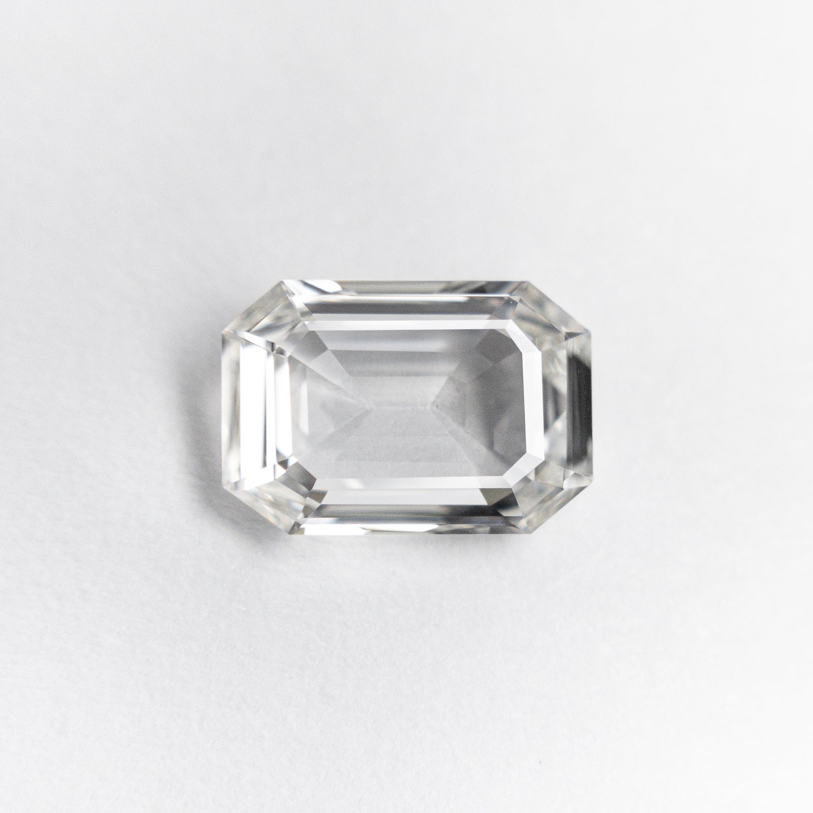 1.02ct 8.17x5.57x2.18mm VS1 F Cut Corner Rectangle Step Cut 20736-01