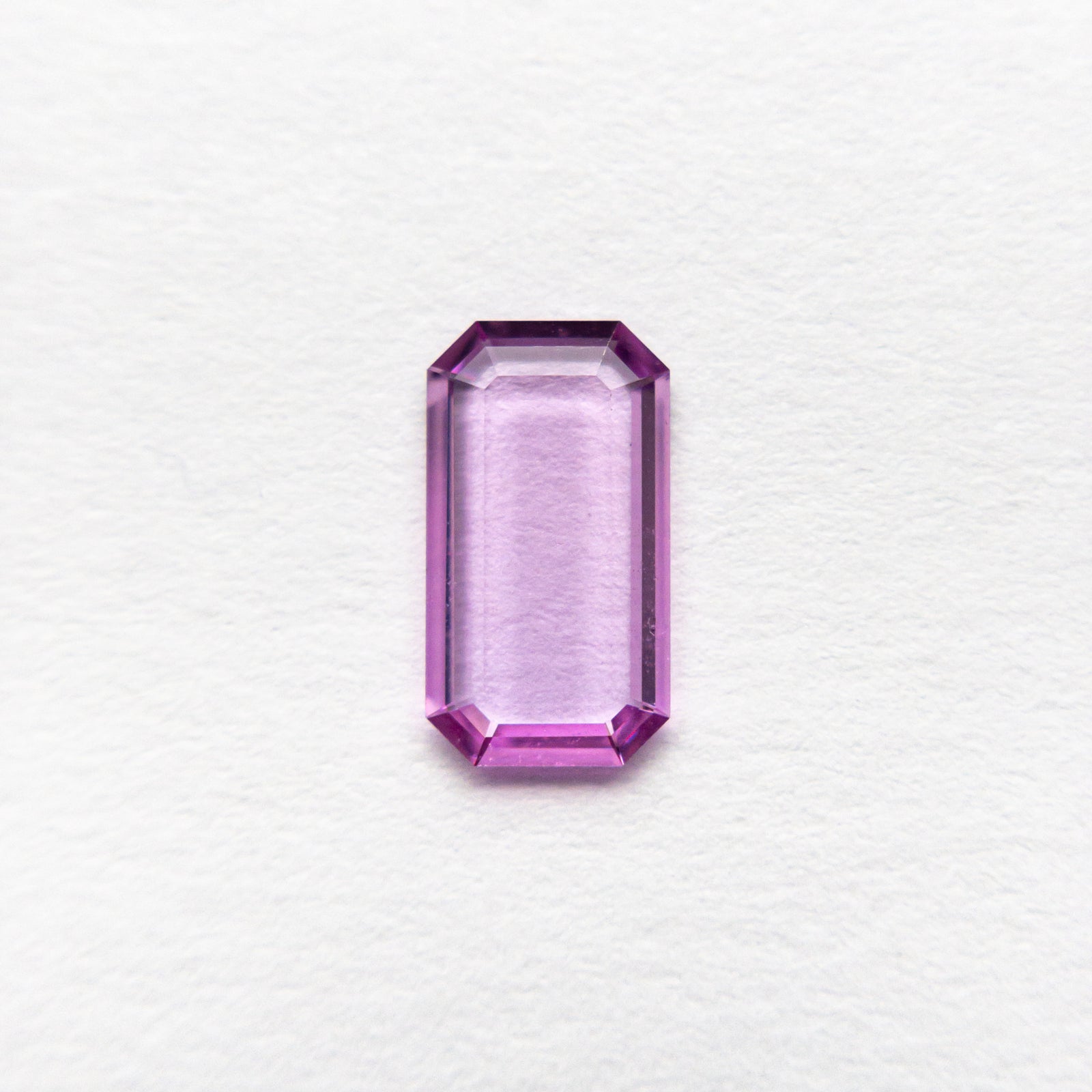 0.47ct 7.46x4.07x1.08mm Cut Corner Rectangle Portrait Cut Sapphire 20756-01