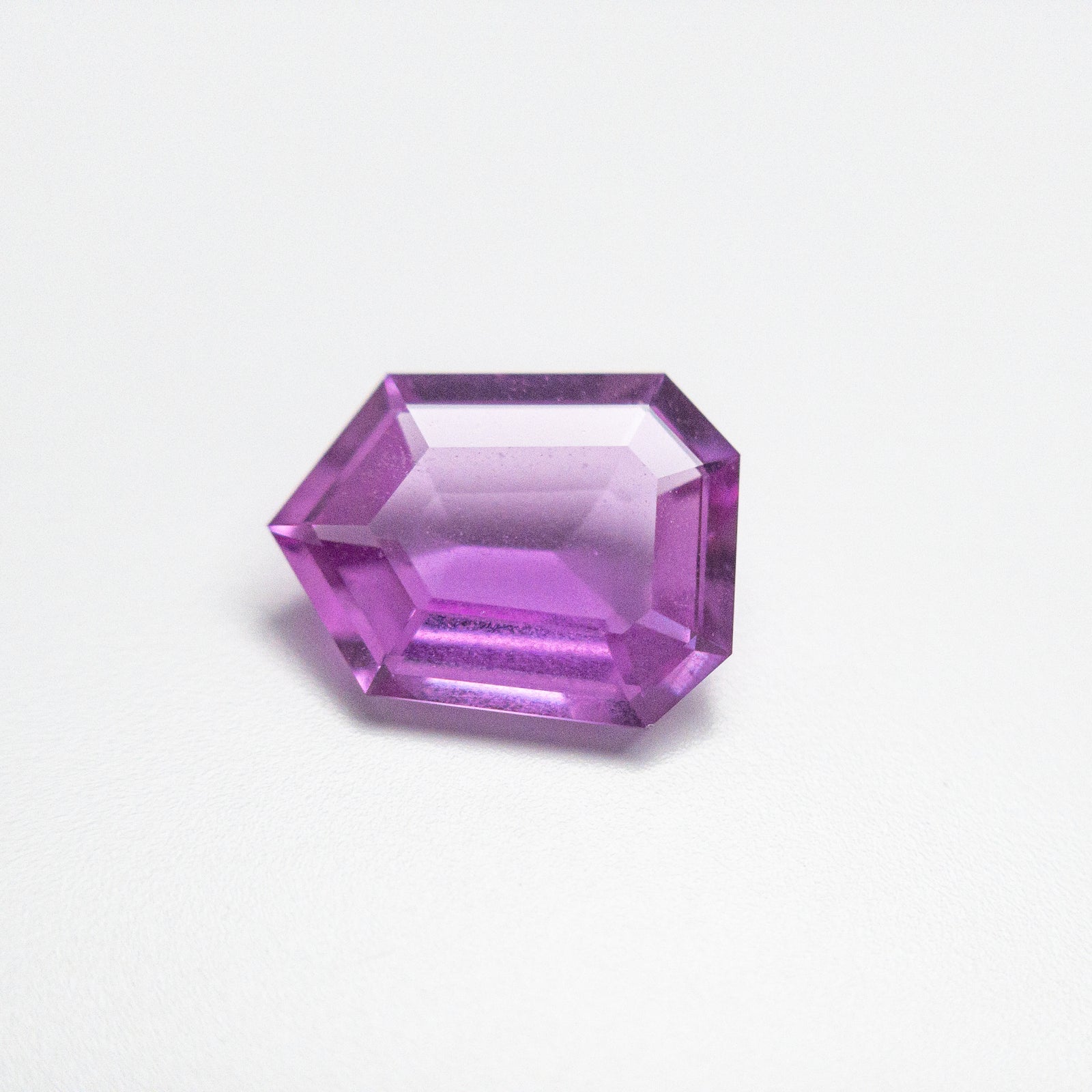 1.34ct 8.31x6.37x2.86mm Shield Step Cut Sapphire 20784-01