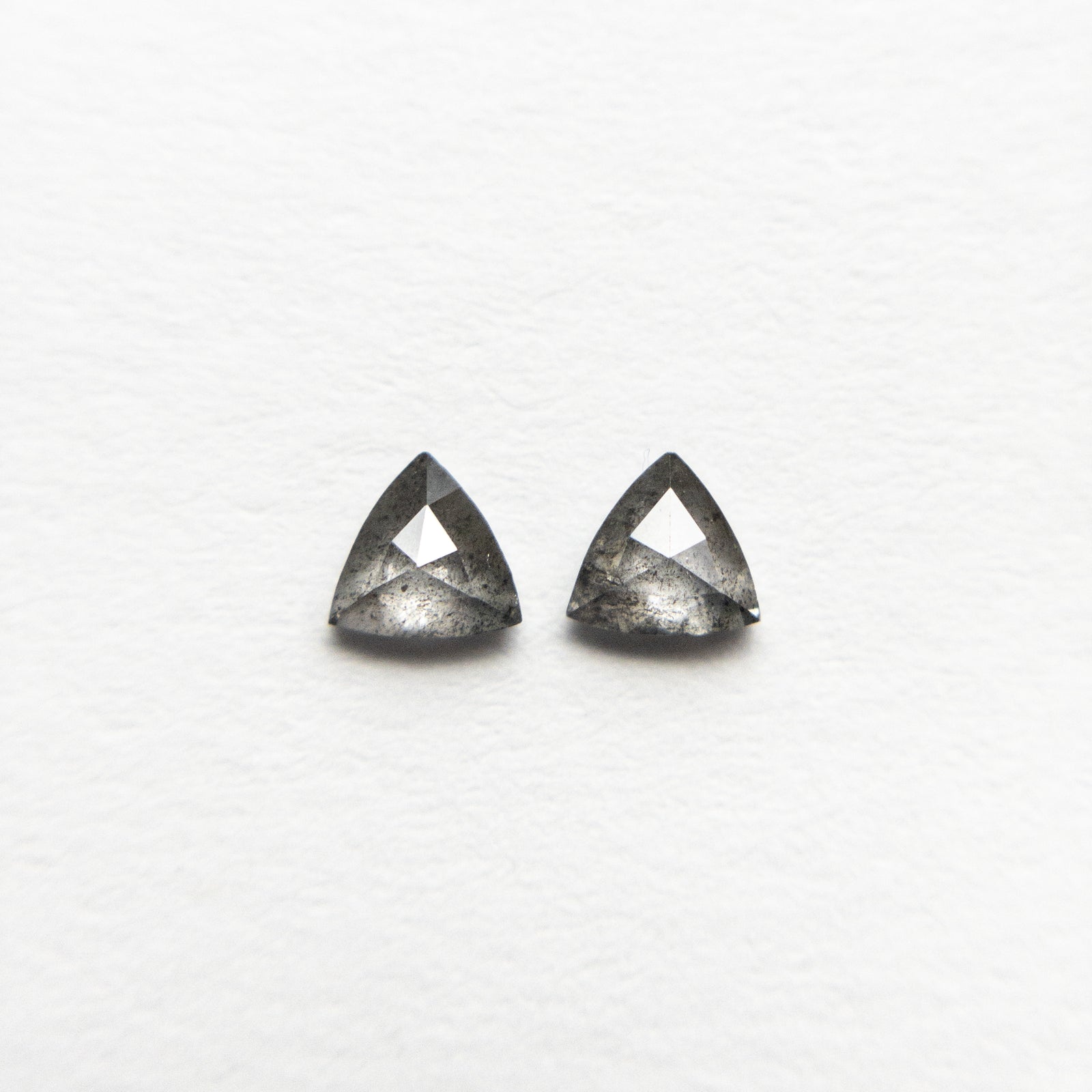 0.23cttw 2pc 3.18x3.30x1.46mm 3.15x3.34x1.49mm Trillion Rosecuts 20950-02