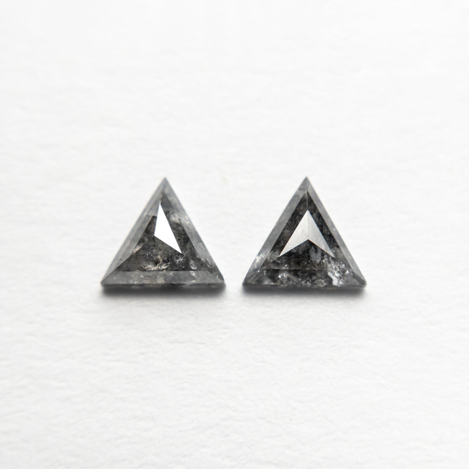 0.51cttw 2pc 4.33x4.99x1.83mm 4.39x4.95x1.77mm Triangle Rosecut Matching Pair 20950-06