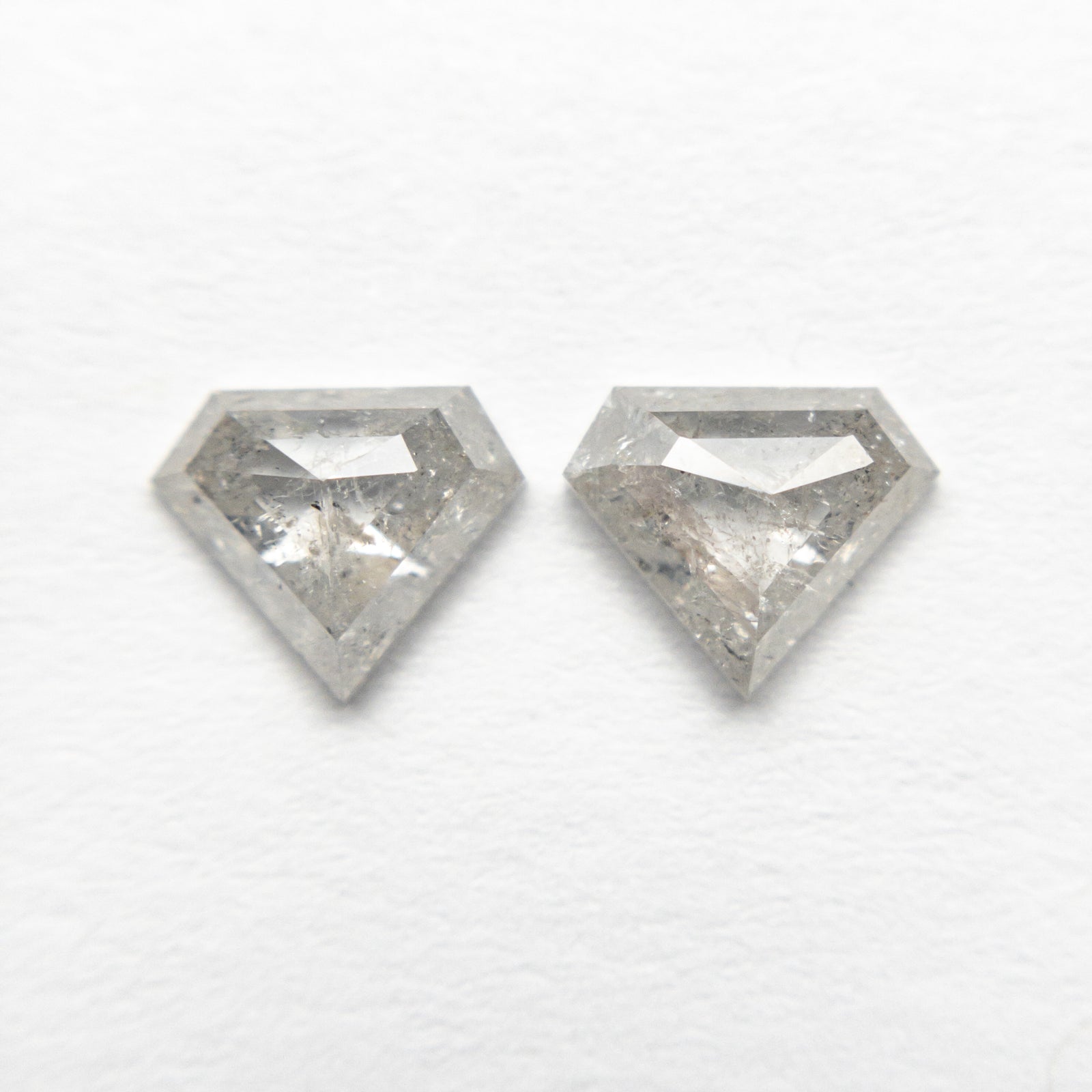 1.04cttw 2pc 5.22x6.26x2.35mm 5.19x6.29x2.24mm Shield Rosecut Matching Pair 20951-31