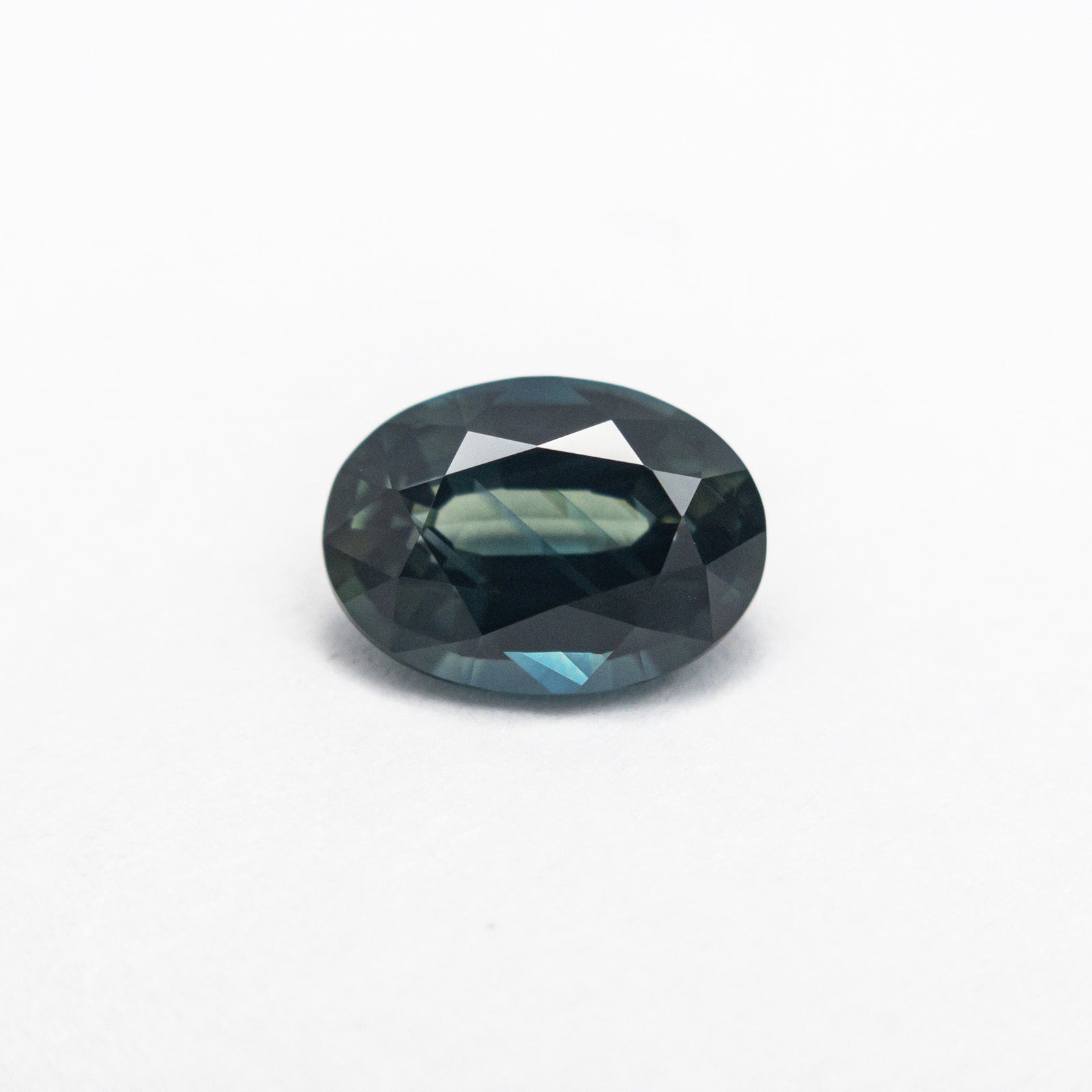 1.42ct 7.90x5.69x3.62mm Oval Brilliant Sapphire 20962-05