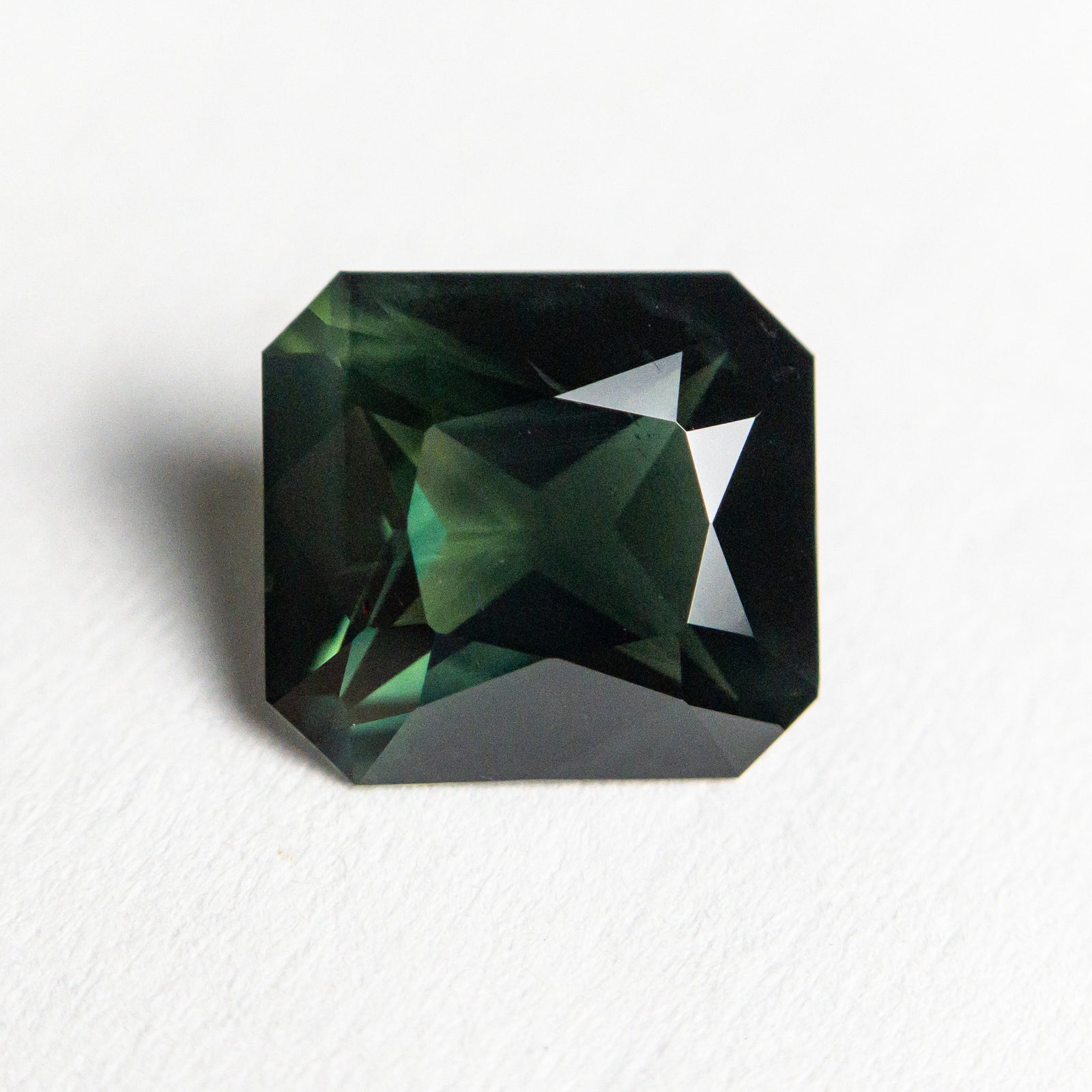 2.21ct 8.18x7.53x3.98mm Green Cut Corner Rectangle Brilliant Sapphire 20963-02