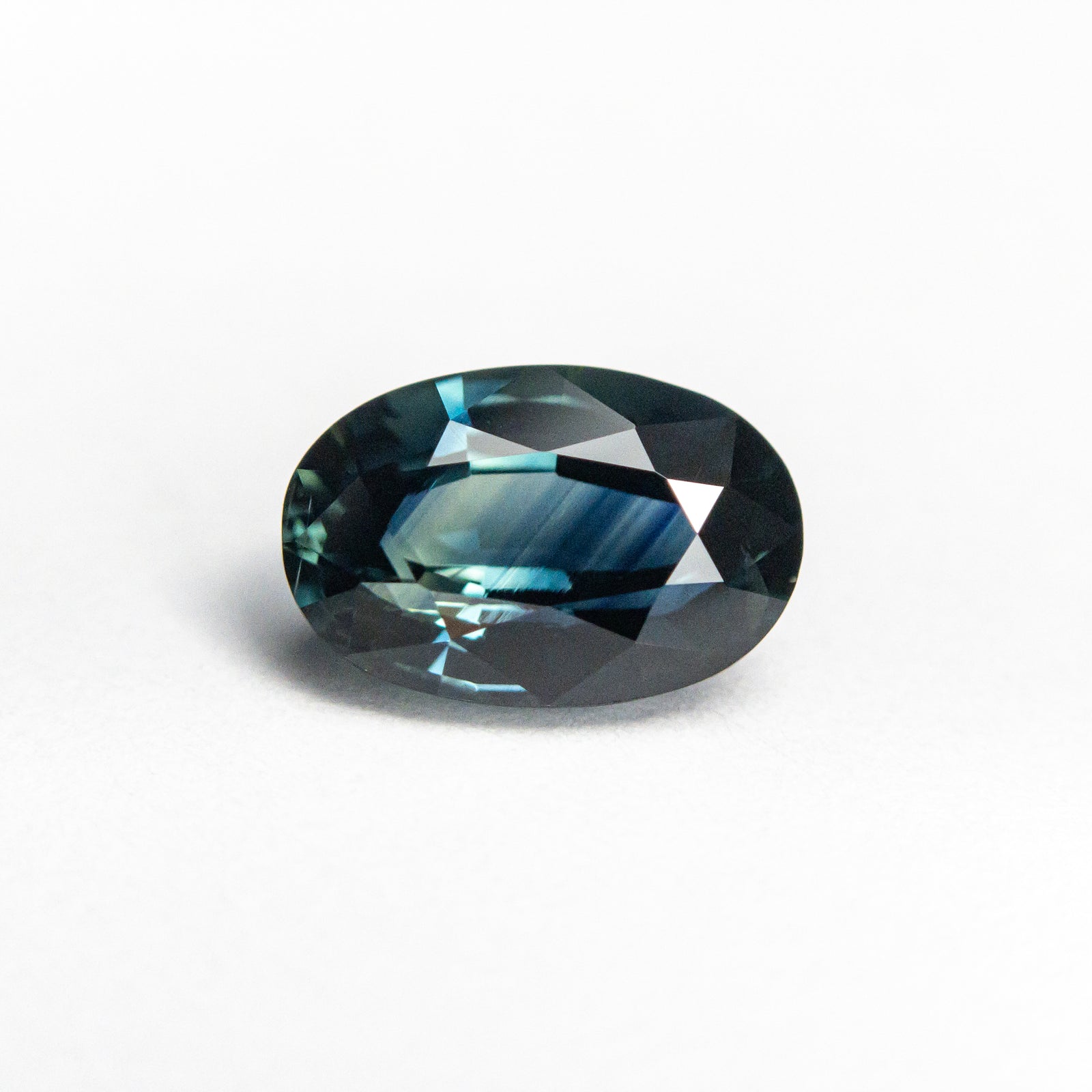 1.29ct 7.86x5.21x3.63mm Oval Brilliant Cut Sapphire 20994-10