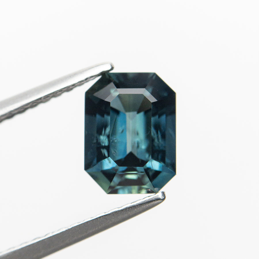 1.73ct 7.70x5.79x4.07mm Cut Corner Rectangle Sapphire 20995-05