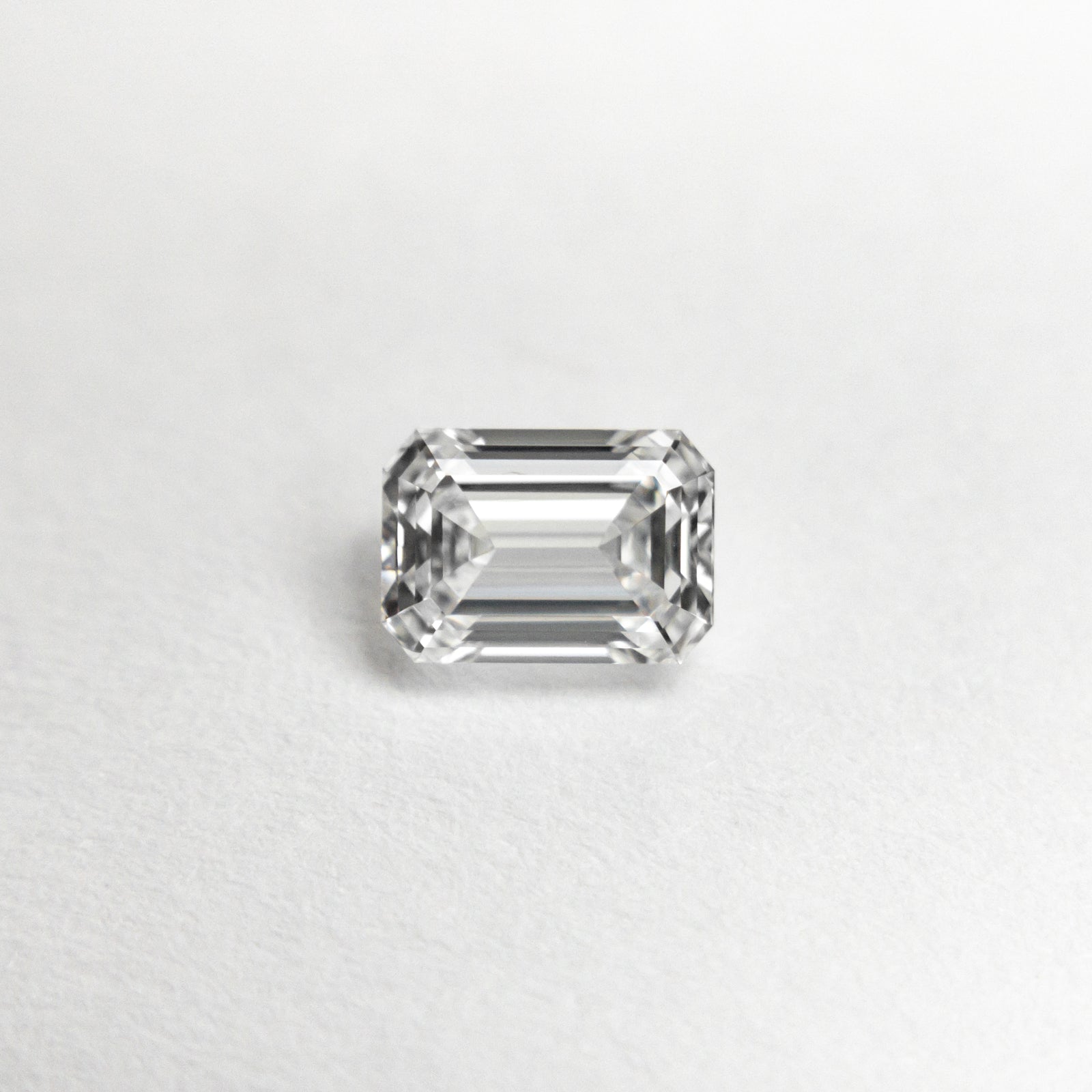 0.53ct 5.41x3.81x2.53mm GIA VVS1 D Cut Corner Rectangle Step Cut 🇨🇦 21128-01