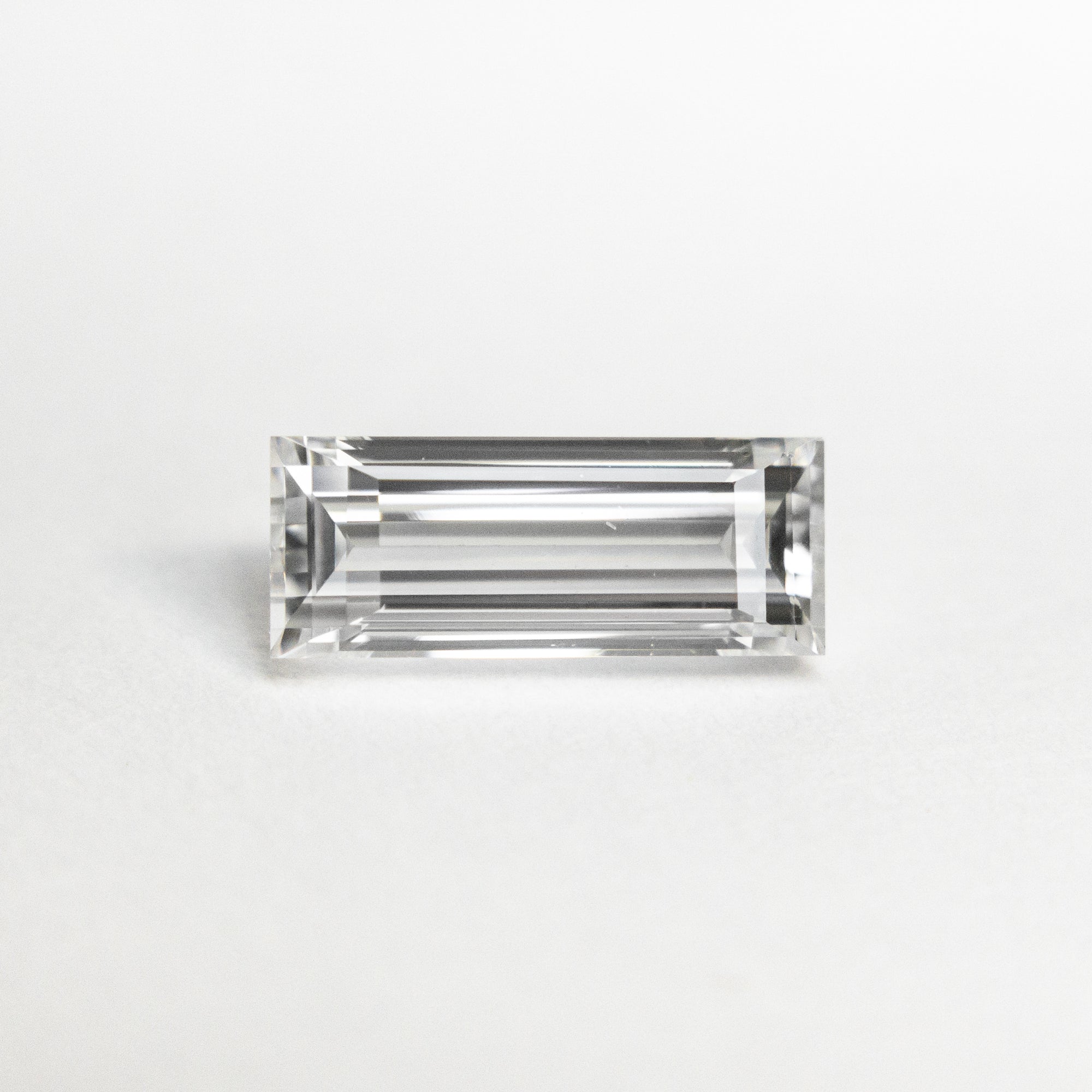 1.00ct 8.85x3.57x2.89mm GIA VS2 D Baguette Step Cut 🇨🇦 21166-01