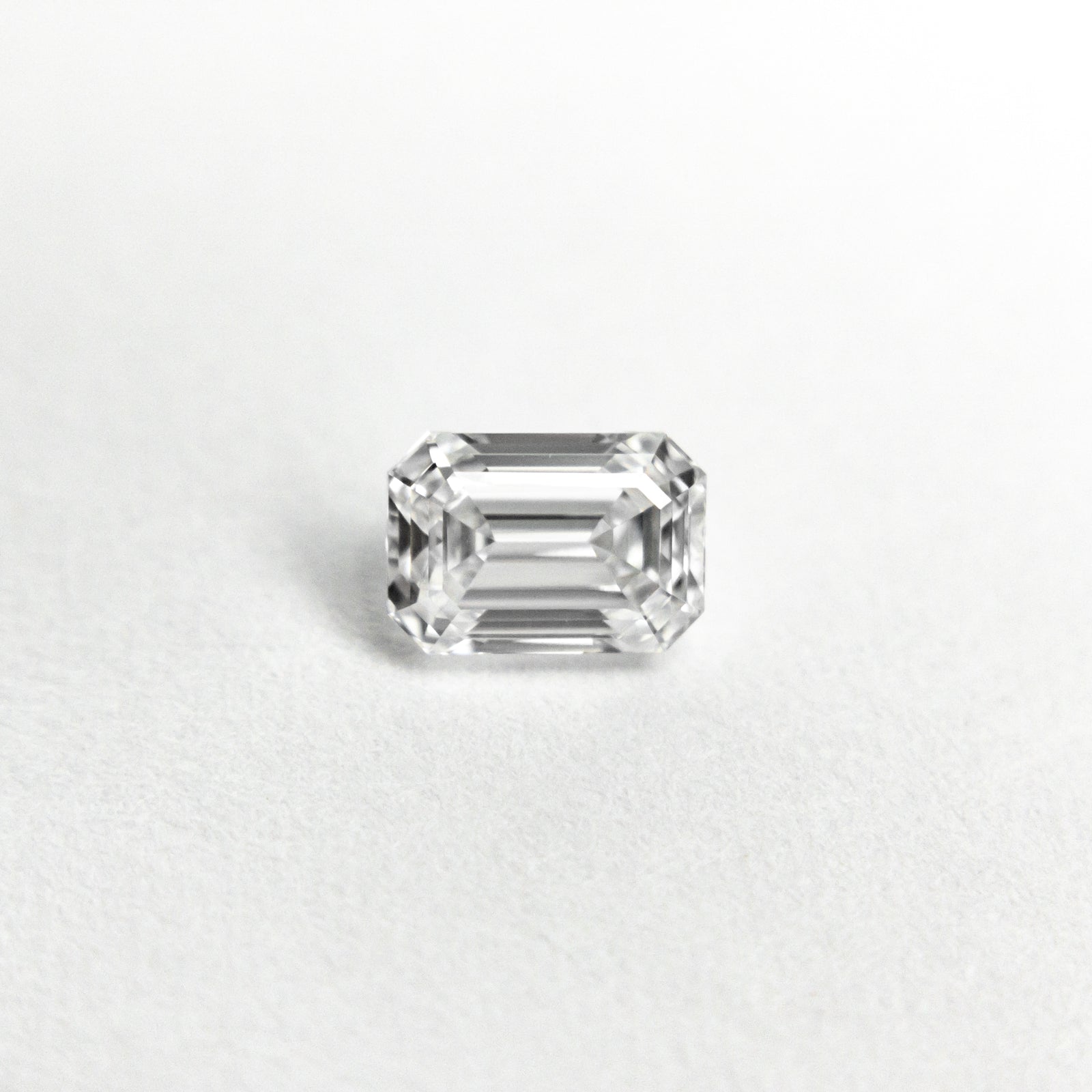 0.51ct 5.23x3.64x2.66mm GIA VVS2 D Cut Corner Rectangle Step Cut 🇨🇦 21172-01