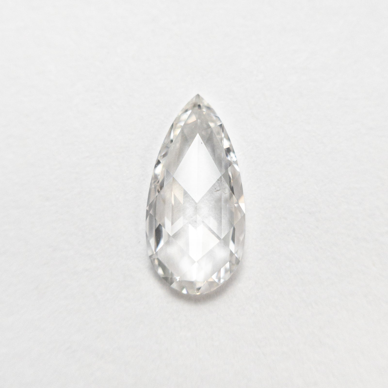 0.71ct 9.52x4.66x1.96mm SI2 F Pear Rosecut 🇨🇦 21225-01