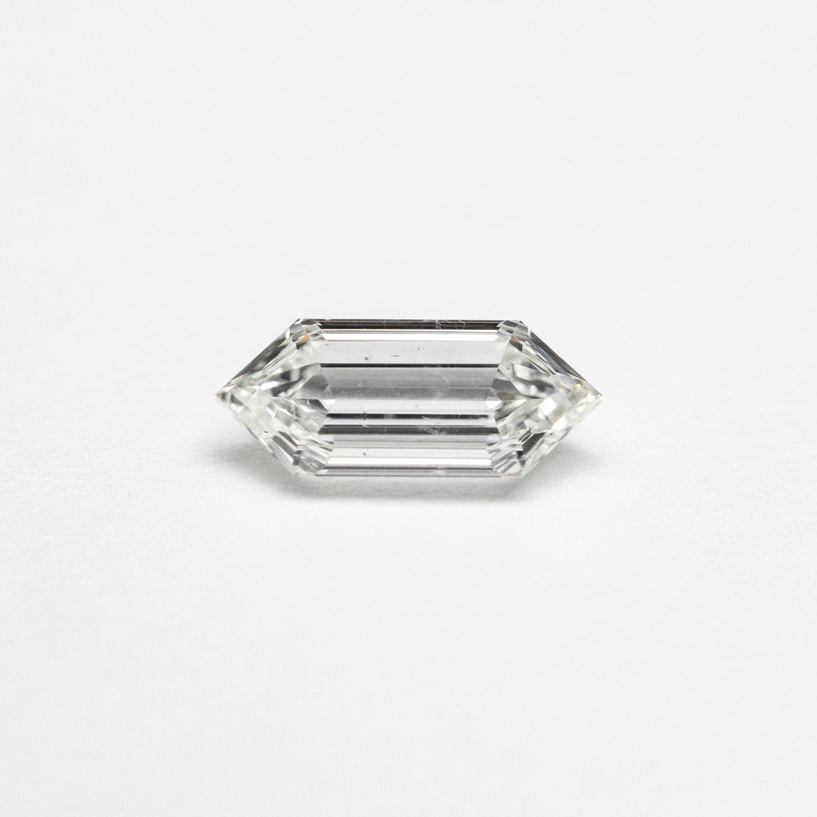 0.45ct 7.39x3.06x2.27mm SI2 I Hexagon Step Cut 🇨🇦 21288-01