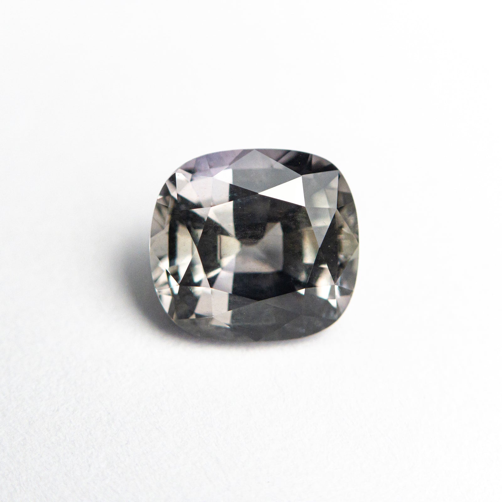 1.62ct 6.89x6.36x4.30mm Cushion Brilliant Sapphire 21570-01