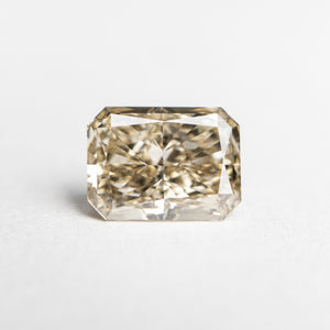1.33ct 7.35x5.47x3.55mm GIA VS1 Champagne Cut Corner Rectangle Brilliant 21598-01