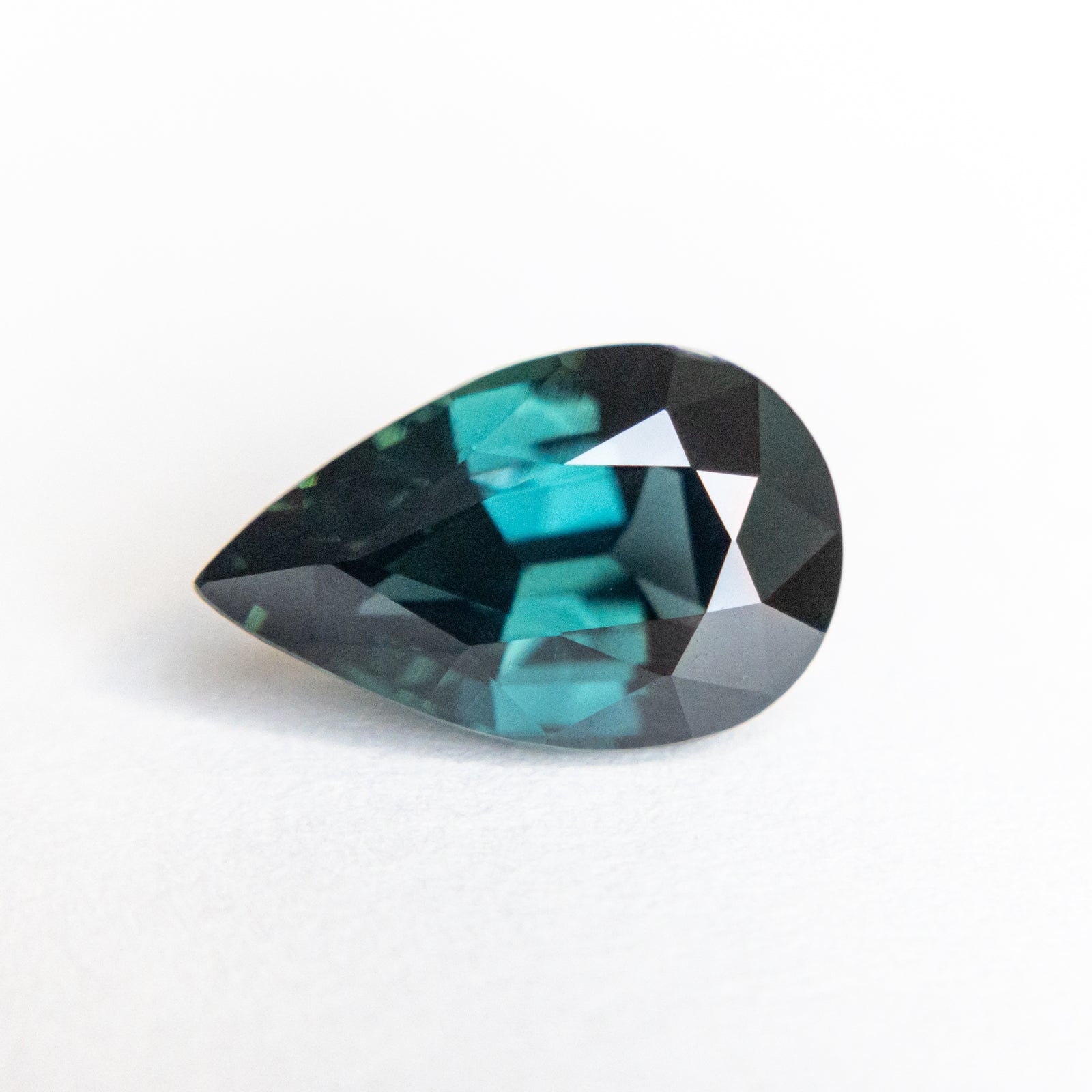 2.62ct 10.71x6.69x4.87mm Pear Brilliant Sapphire 21625-01