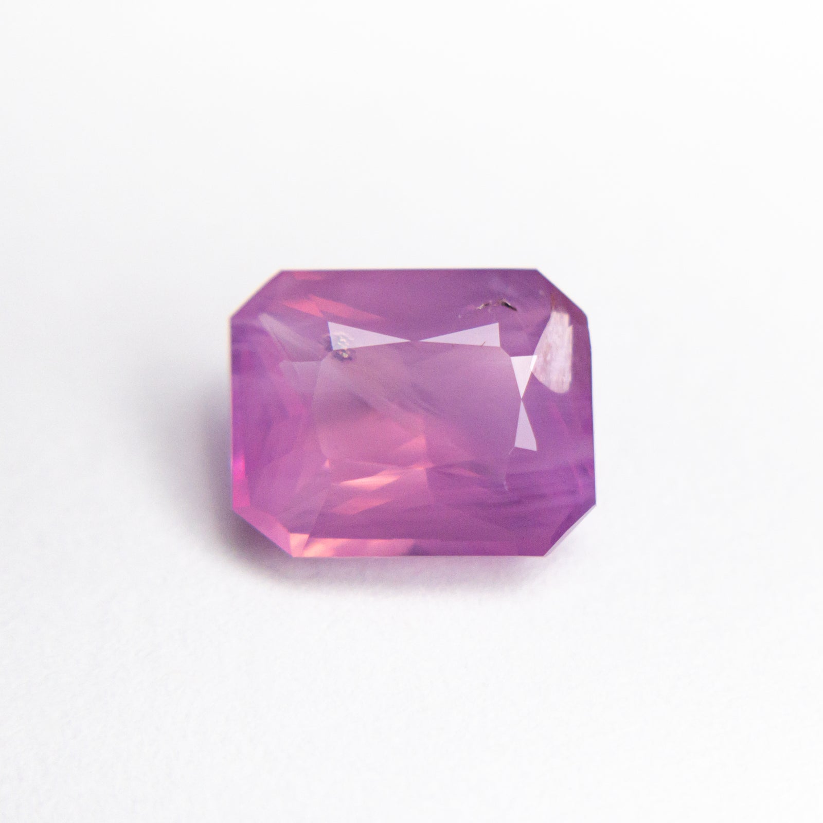 2.00ct 8.00x6.40x3.90mm Cut Corner Rectangle Brilliant Sapphire 21660-01