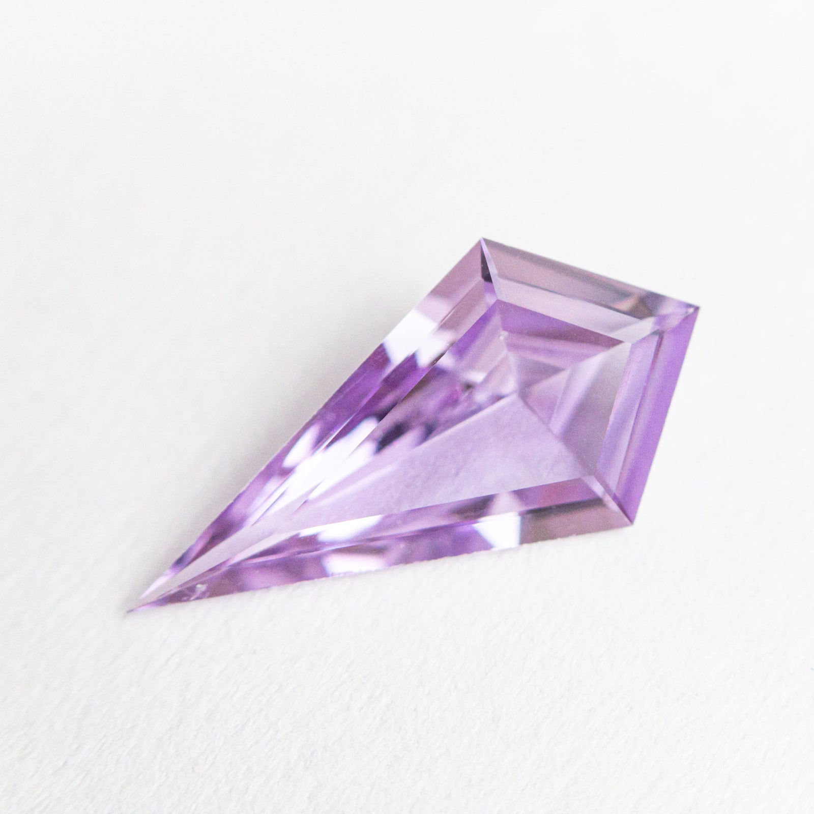 1.04ct 12.53x6.38x2.71mm Kite Step Cut Sapphire 21710-01