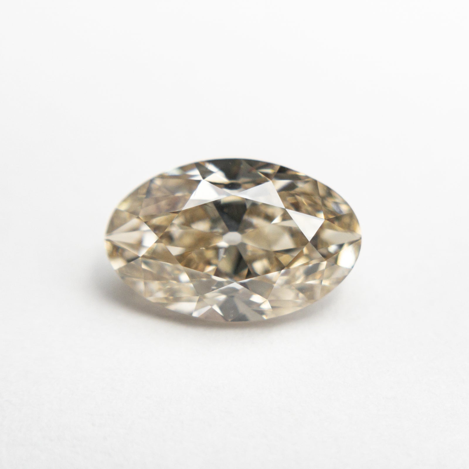 2.00ct 9.85x6.38x4.37mm VS2 C4 Modern Antique Oval Old Mine Cut 🇨🇦 21846-01