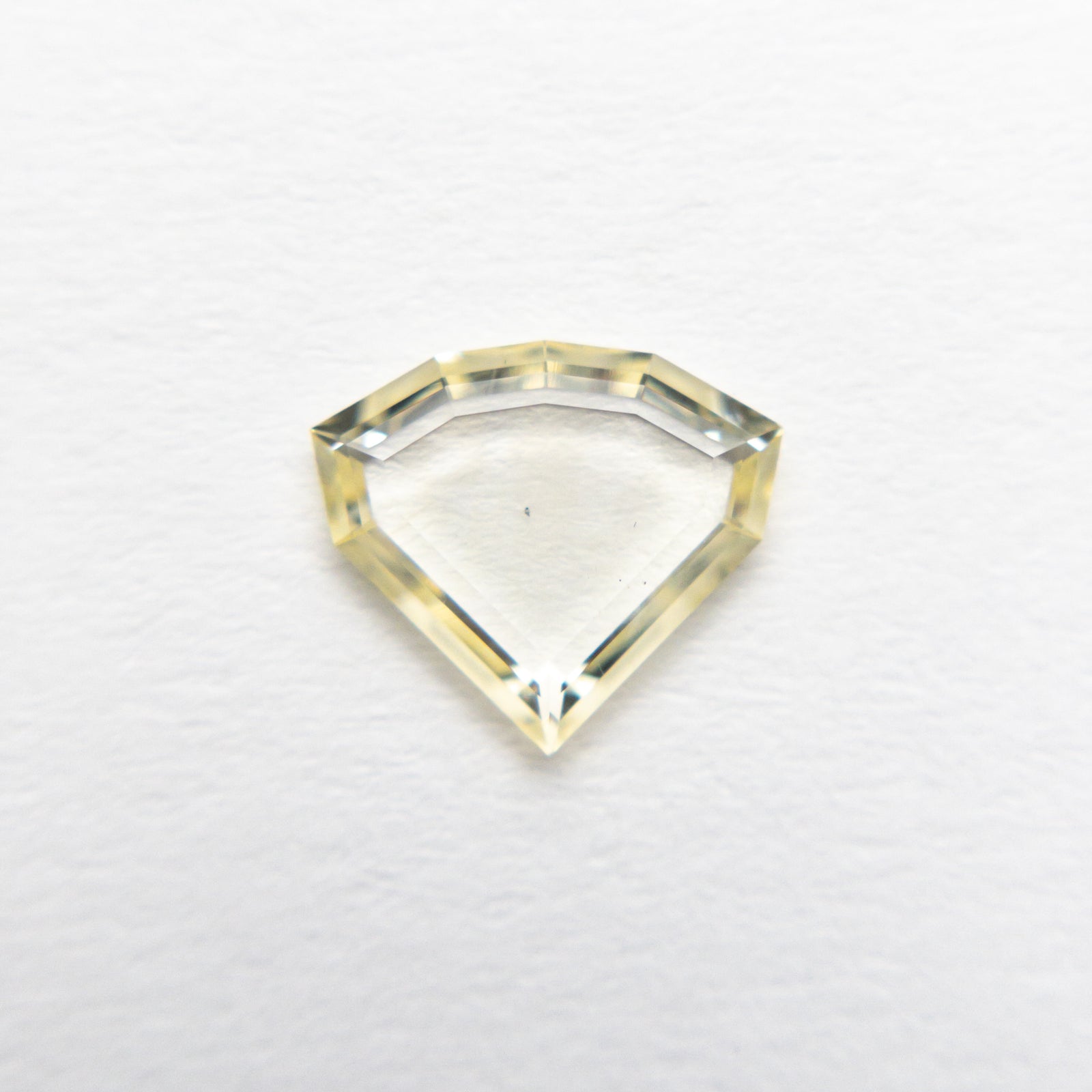 0.73ct 7.00x7.95x1.39mm Shield Portrait Cut Sapphire 22080-01