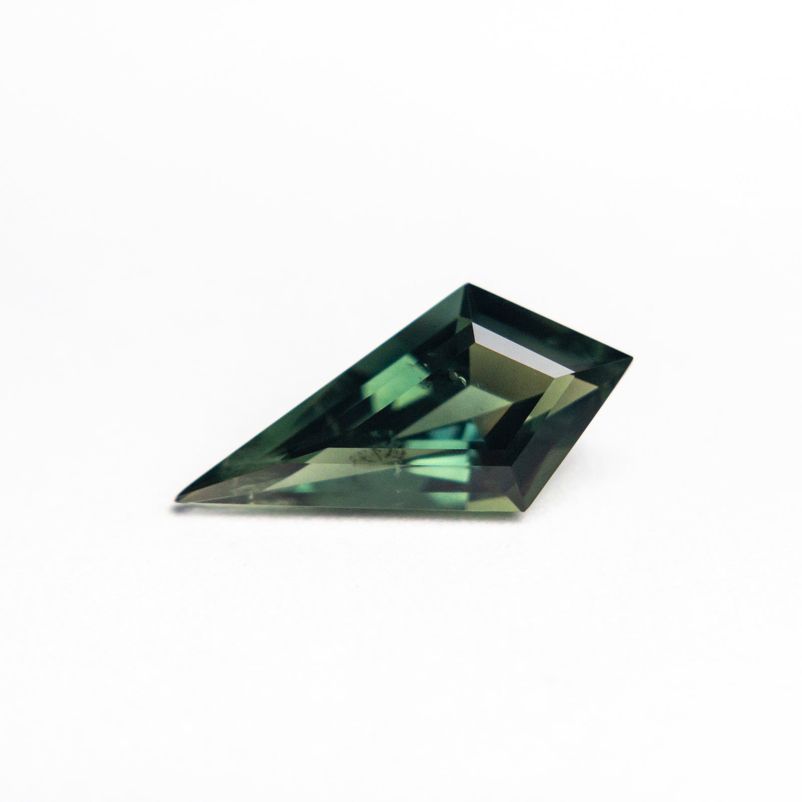 1.01ct 11.11x5.47x3.29mm Kite Step Cut Sapphire 22267-17