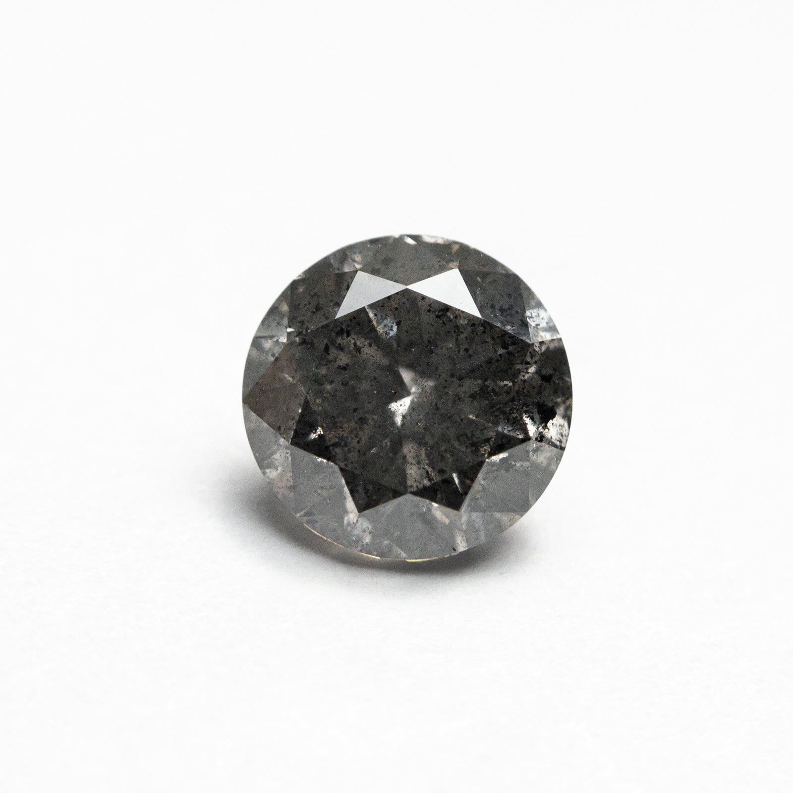 1.32ct 6.74x6.66x4.29mm Round Brilliant 22346-04