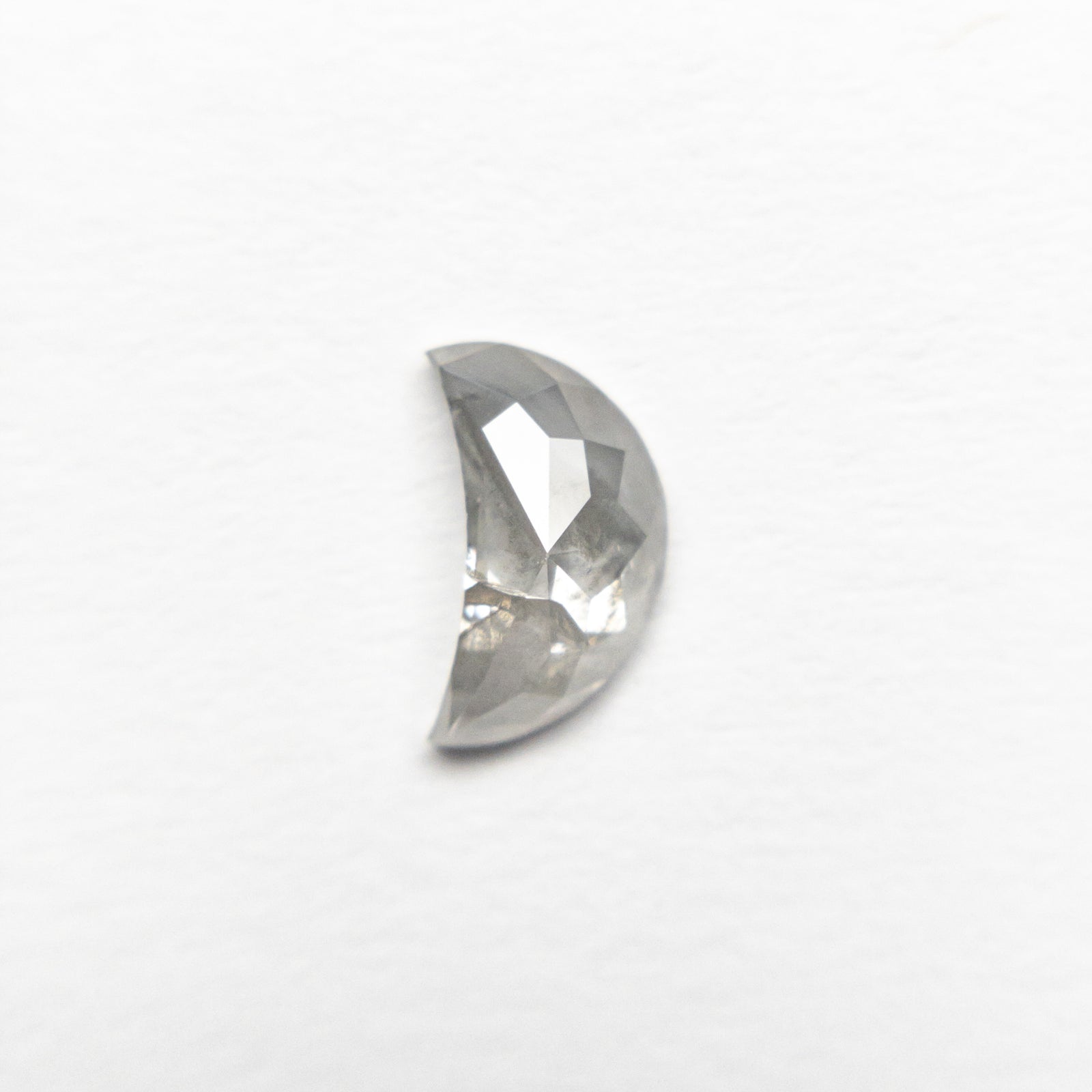 0.47ct 6.81x4.05x2.36mm Crescent Moon Rosecut 22347-14