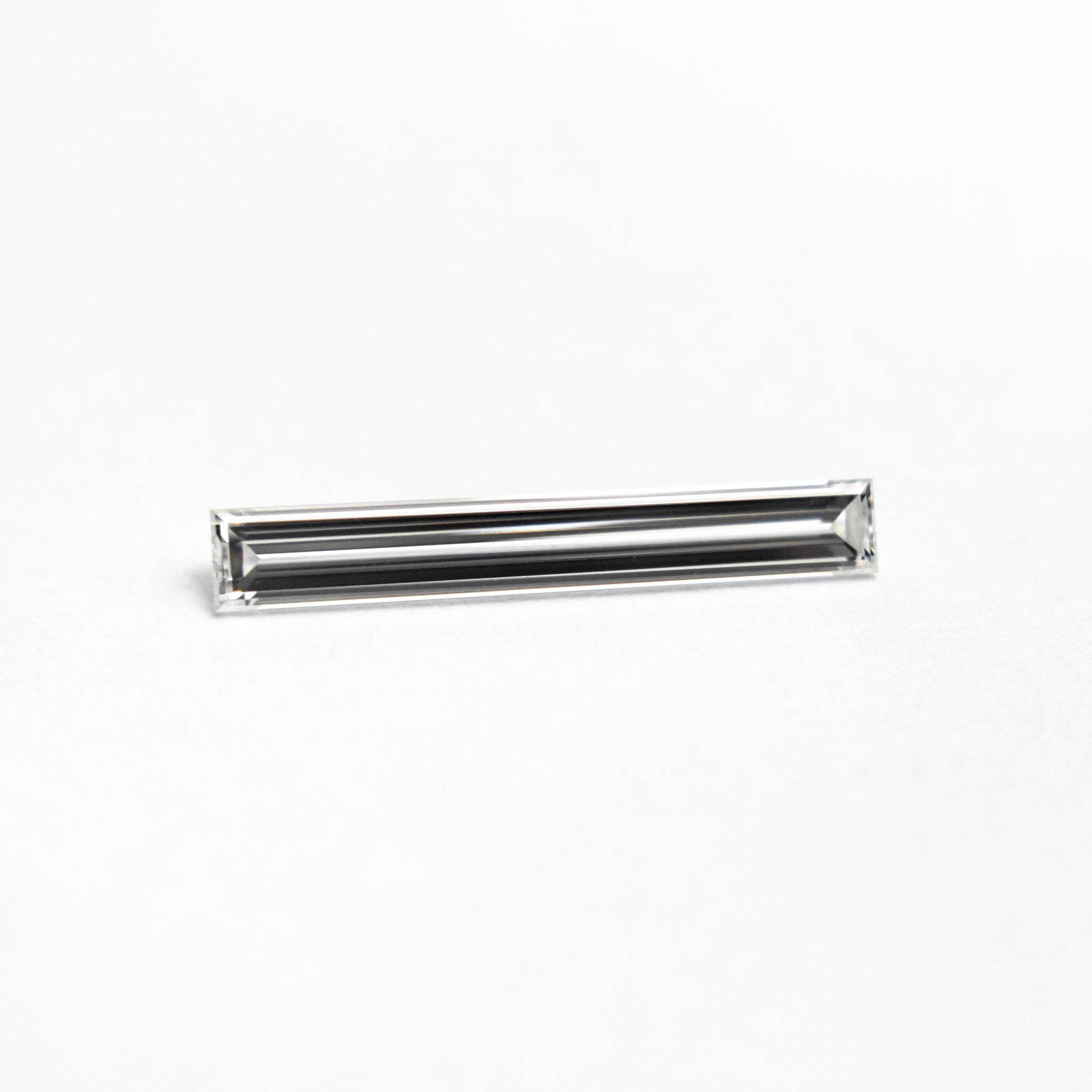 0.23ct 11.14x1.68x1.17mm GIA VVS1 E Baguette Step Cut 22450-01