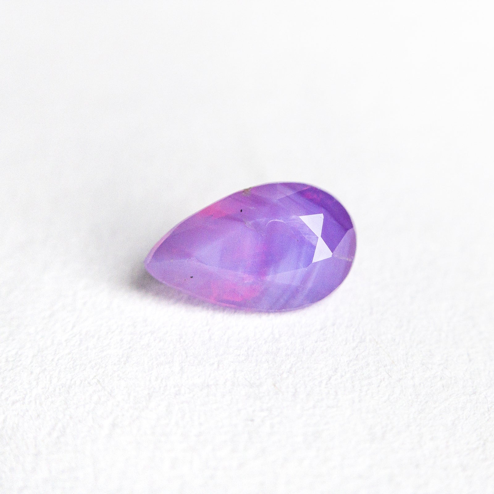 1.06ct 7.39x4.47x4.12mm Pear Brilliant Sapphire 22527-01