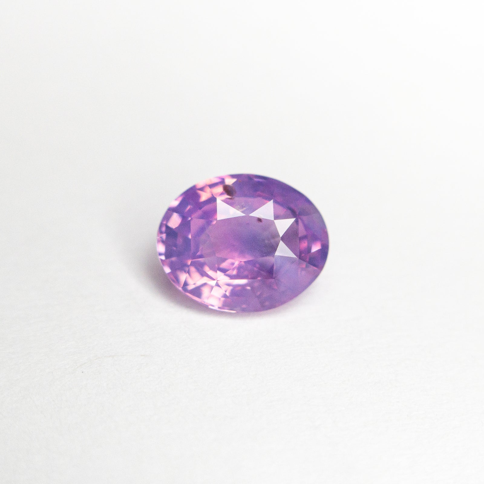 1.05ct 6.78x5.49x3.37mm Oval Brilliant Sapphire 22557-01