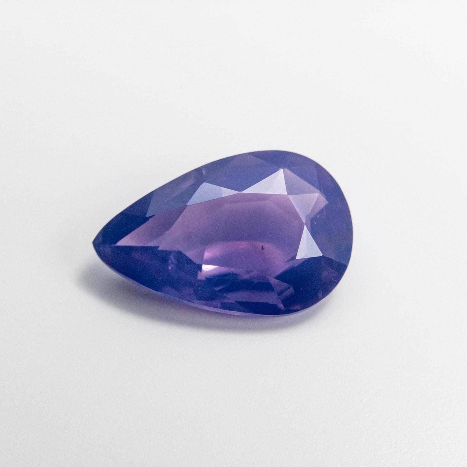 1.31ct 9.15x5.92x2.91mm Pear Brilliant Sapphire 22590-01