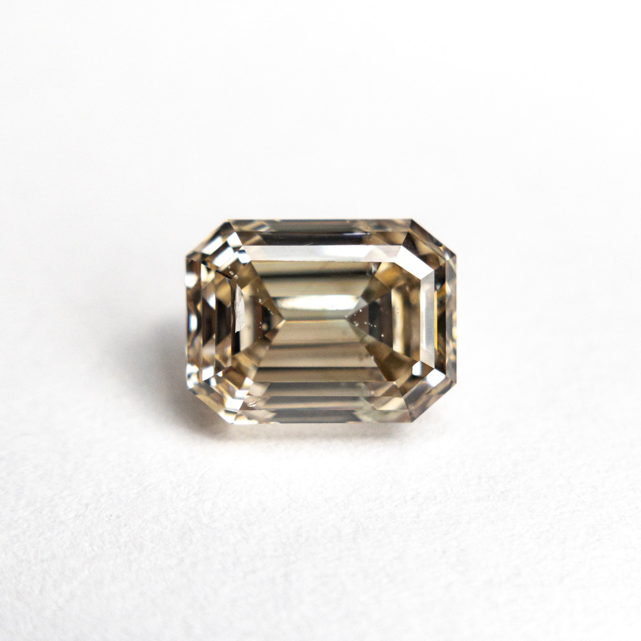 2.00ct 7.82x5.87x4.38mm SI2 C2 Cut Corner Rectangle Step Cut 22819-01 ...