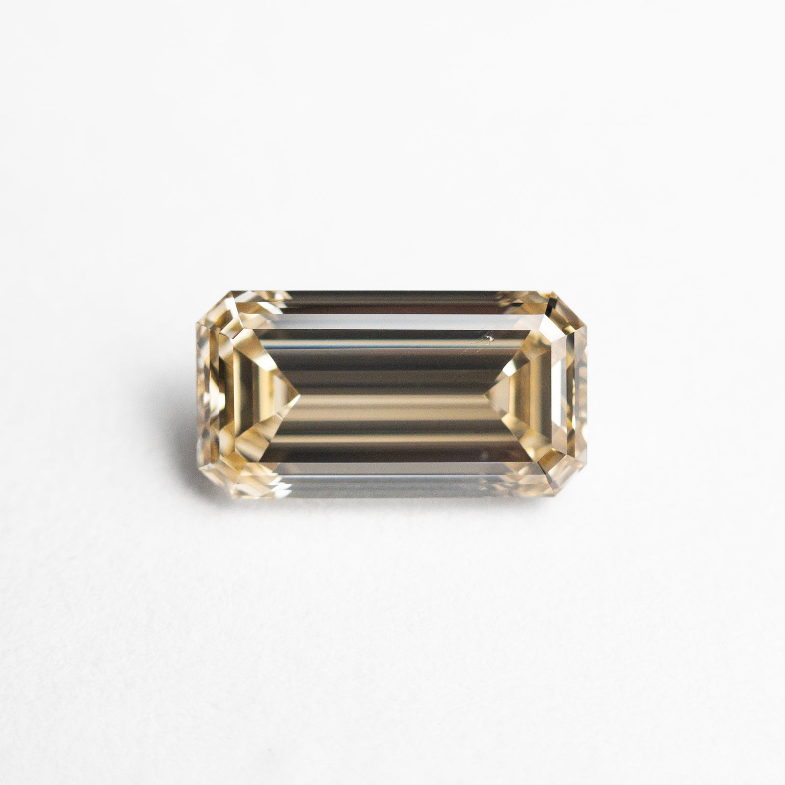 1.12ct 8.23x4.40x2.95mm VVS C5 Cut Corner Rectangle Step Cut 22822-01