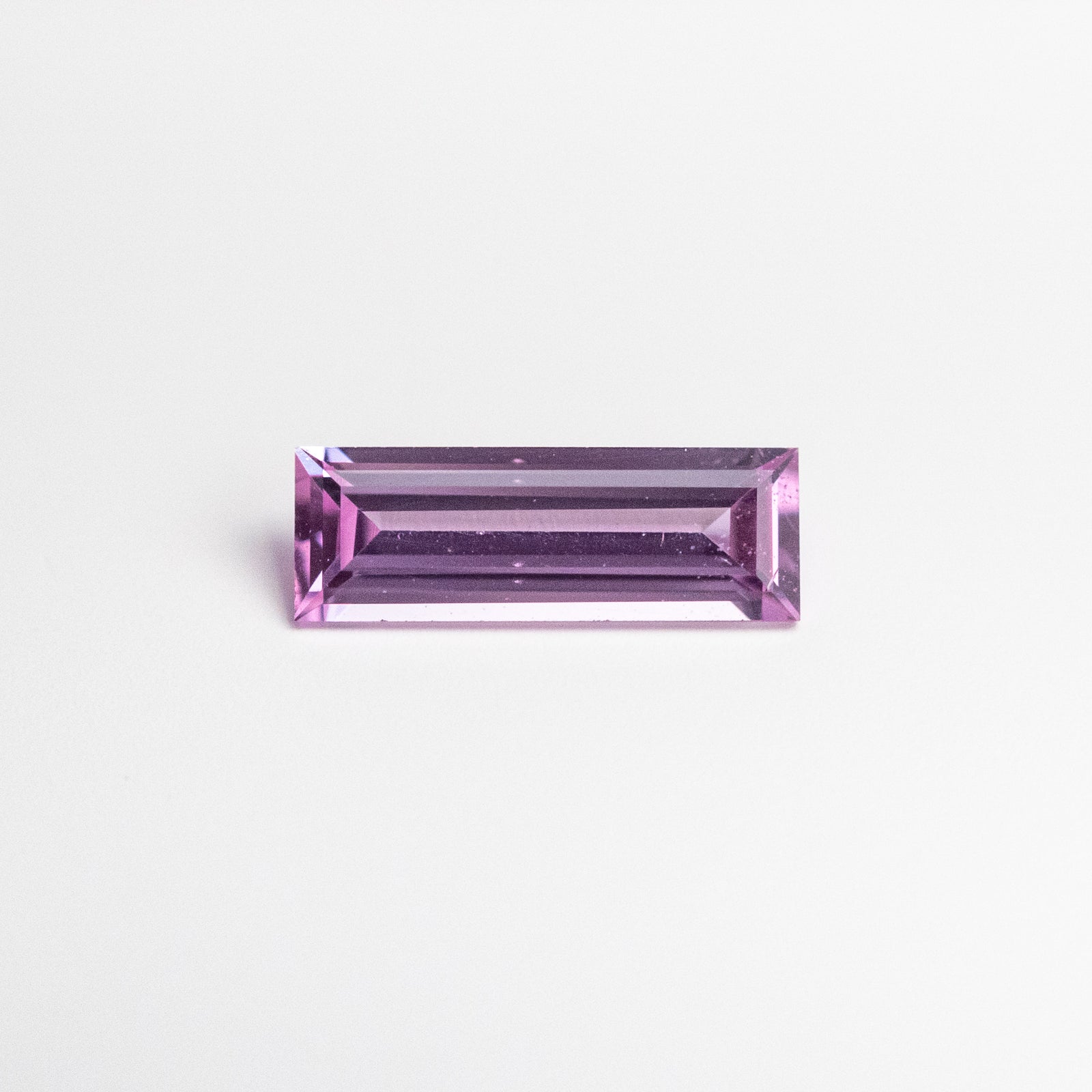 0.31ct 7.04x2.45x1.55mm Baguette Step Cut Sapphire 22853-01