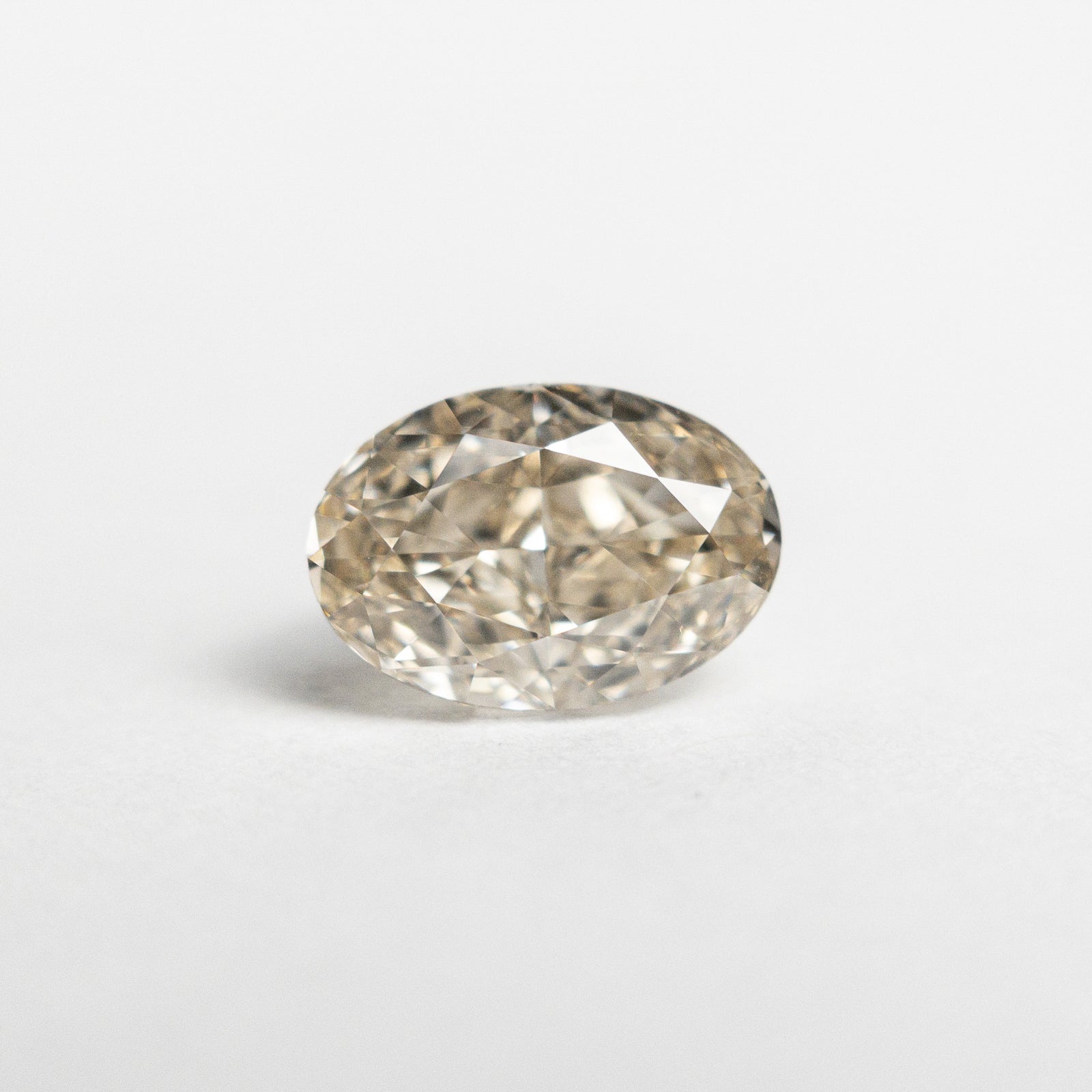 1.20ct 8.00x5.51x3.53mm GIA VVS1 W-X Oval Brilliant 27063-01