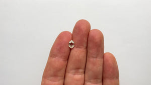 1.06ct 8.42x5.22x2.93mm VS2 N Hexagon Step Cut 19421-01