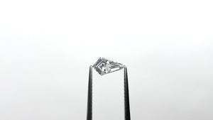 0.37ct 8.15x4.73x2.04mm VS1 D Kite Step Cut 19677-04