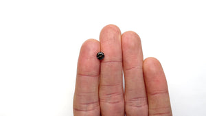 0.66ct 5.53x5.50x3.17mm Round Brilliant Sapphire 22099-01