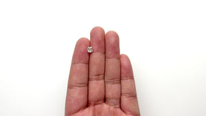 1.01ct 5.61x5.34x3.71mm VS2 C1 Cushion Brilliant 21664-03