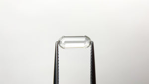 0.68ct 9.84x3.89x1.53mm SI1 F Oval Portrait Cut 22357-02