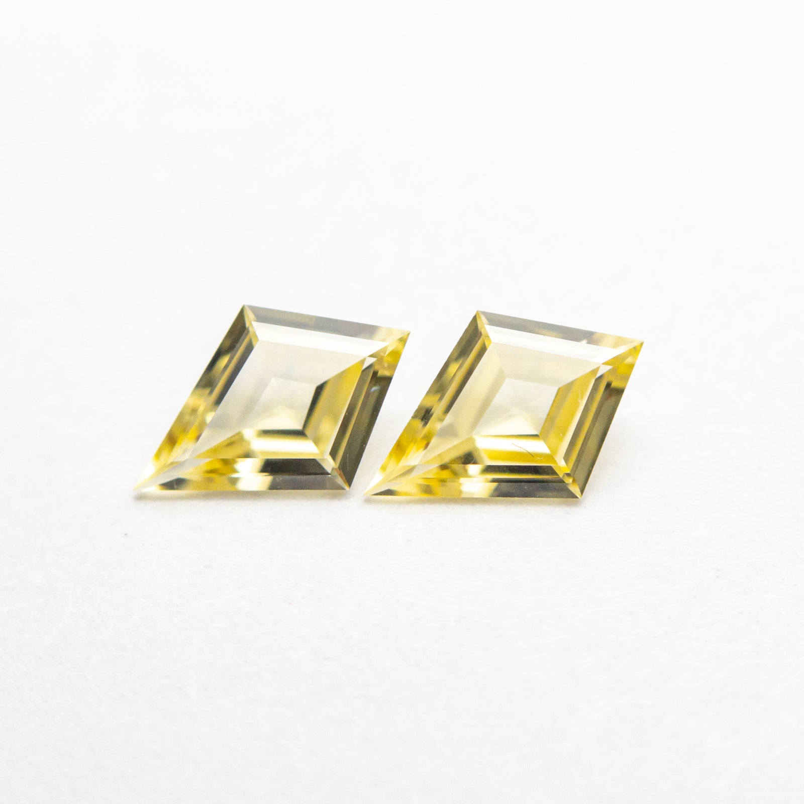 Matching Pair Yellow Kite Sapphire Melee