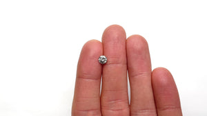 0.65ct 5.56x5.54x3.30mm Round Brilliant 19639-25