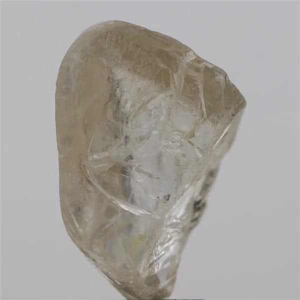 3.71ct Rough Diamond 21-21-27 🇨🇦