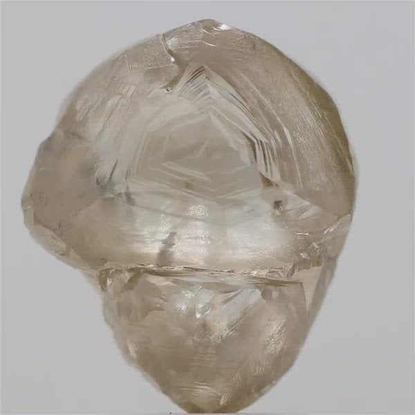 4.76ct Rough Diamond 21-21-10 🇨🇦