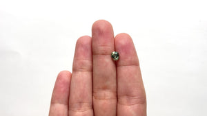 1.06ct 5.72x5.23x4.48mm Oval Brilliant Sapphire 19115-38