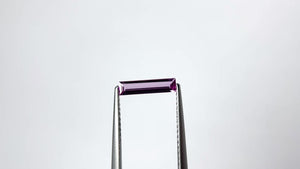 0.39ct 9.97x2.48x1.43mm Baguette Step Cut Sapphire 22847-01